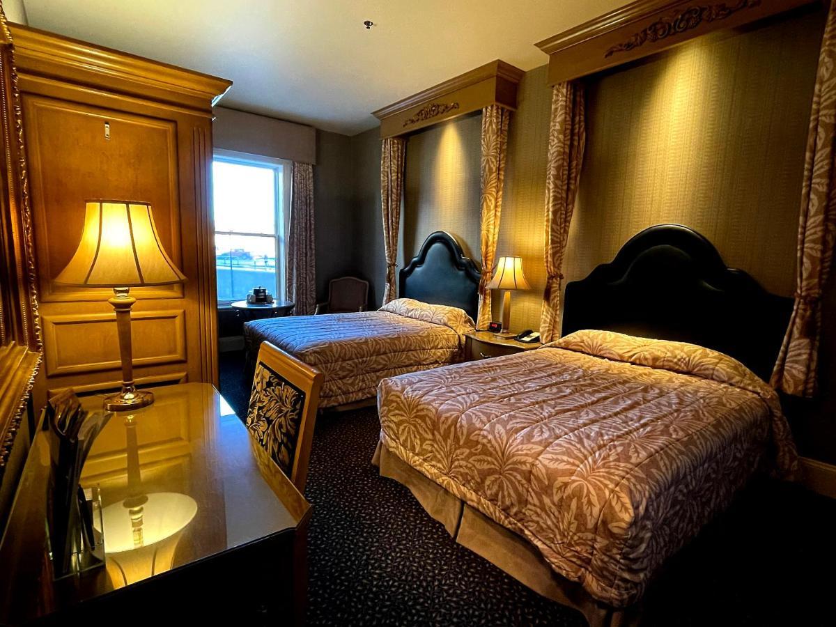 Celebrity Hotel Дедвуд Экстерьер фото