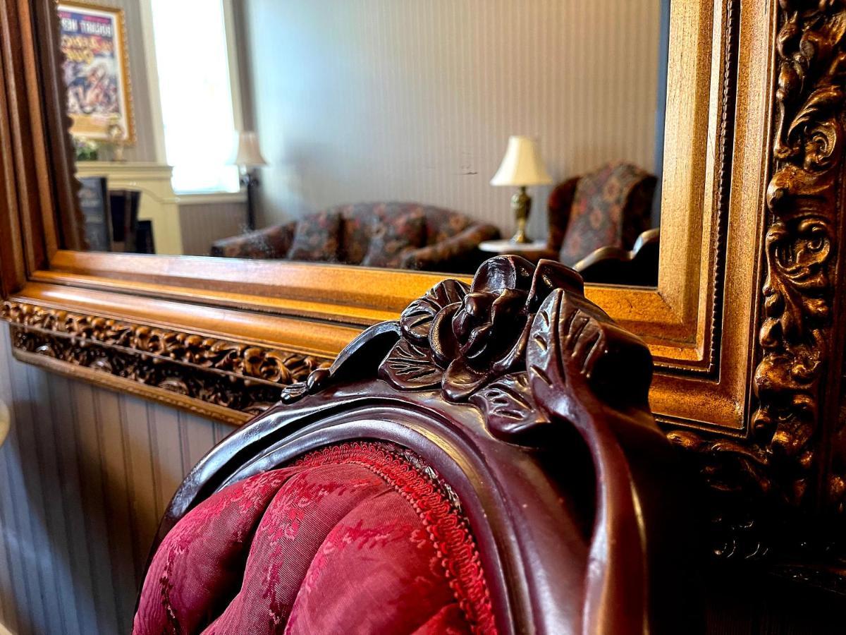 Celebrity Hotel Дедвуд Экстерьер фото