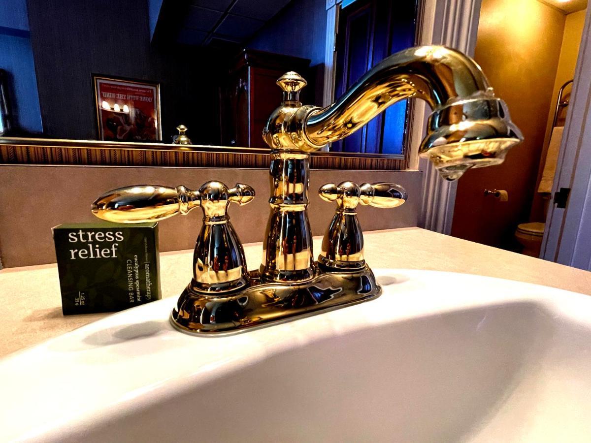 Celebrity Hotel Дедвуд Экстерьер фото