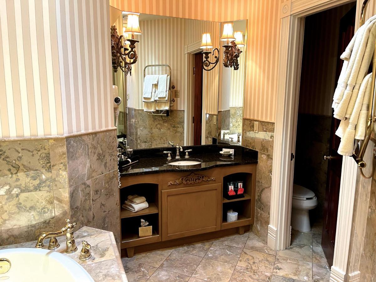 Celebrity Hotel Дедвуд Экстерьер фото